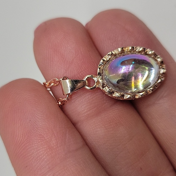 Rose Gold Irridiscent Stone 18" + 2" Extension Necklace - Picture 2 of 2